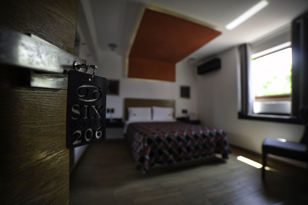 Six Hotel Guadalajara Expiatorio エクステリア 写真