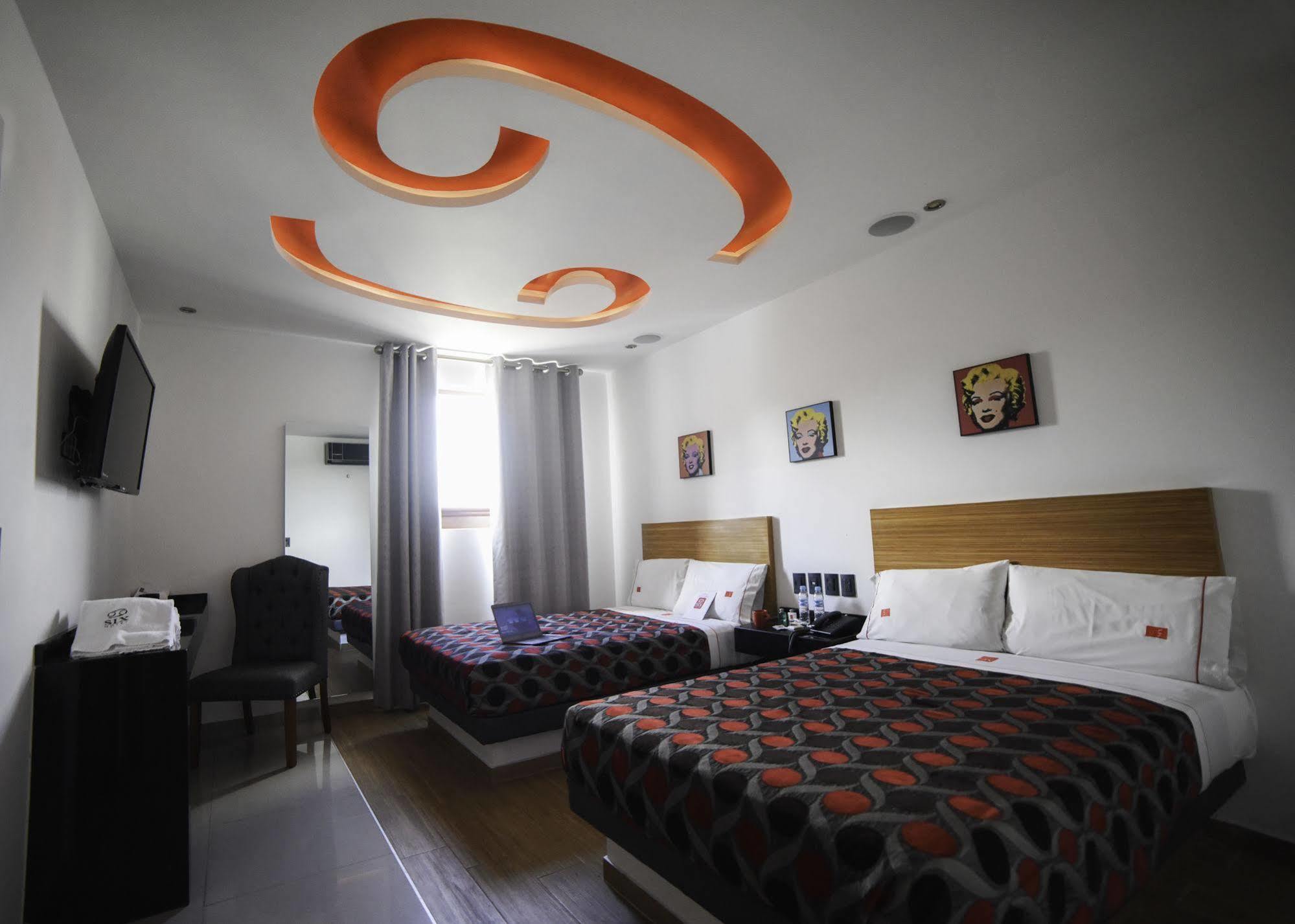 Six Hotel Guadalajara Expiatorio エクステリア 写真